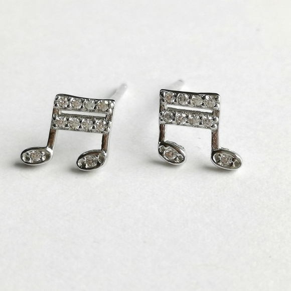 Sterling silver cz small music note musician stud earrings 🆕 - Picture 5 of 5